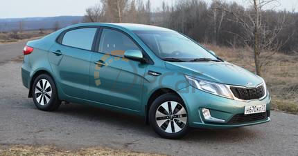 Бампер передний для Kia Rio (Emerald green)