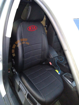 Чехлы экокожа KIA Sportage (2004-2007) зад сидение сплошное, зад спинка 50\50 с горбами